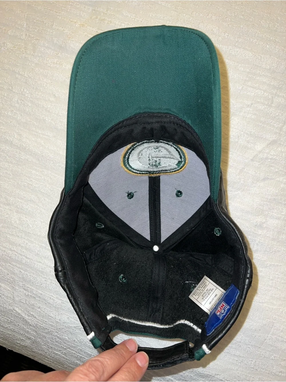 Vintage Y2K Green Bay Packers 100% Leather Reebok NFL Adjustable Hat Cap (Black)